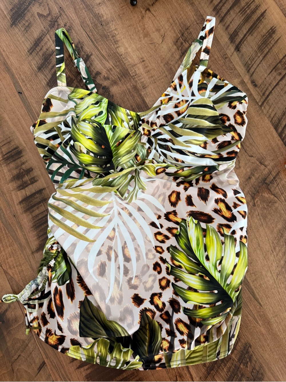Green Leaf & Leopard-Print Ladies Tankini Swim Top
